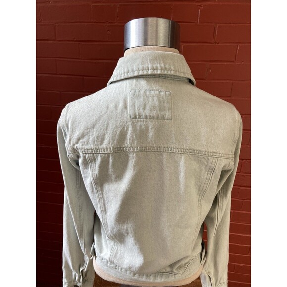 Essential Denim Size S Crop Jean Jacket Light Wash Button Pockets & Side Pockets - Picture 11 of 16